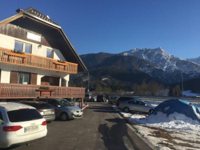 Hotels in Rateče